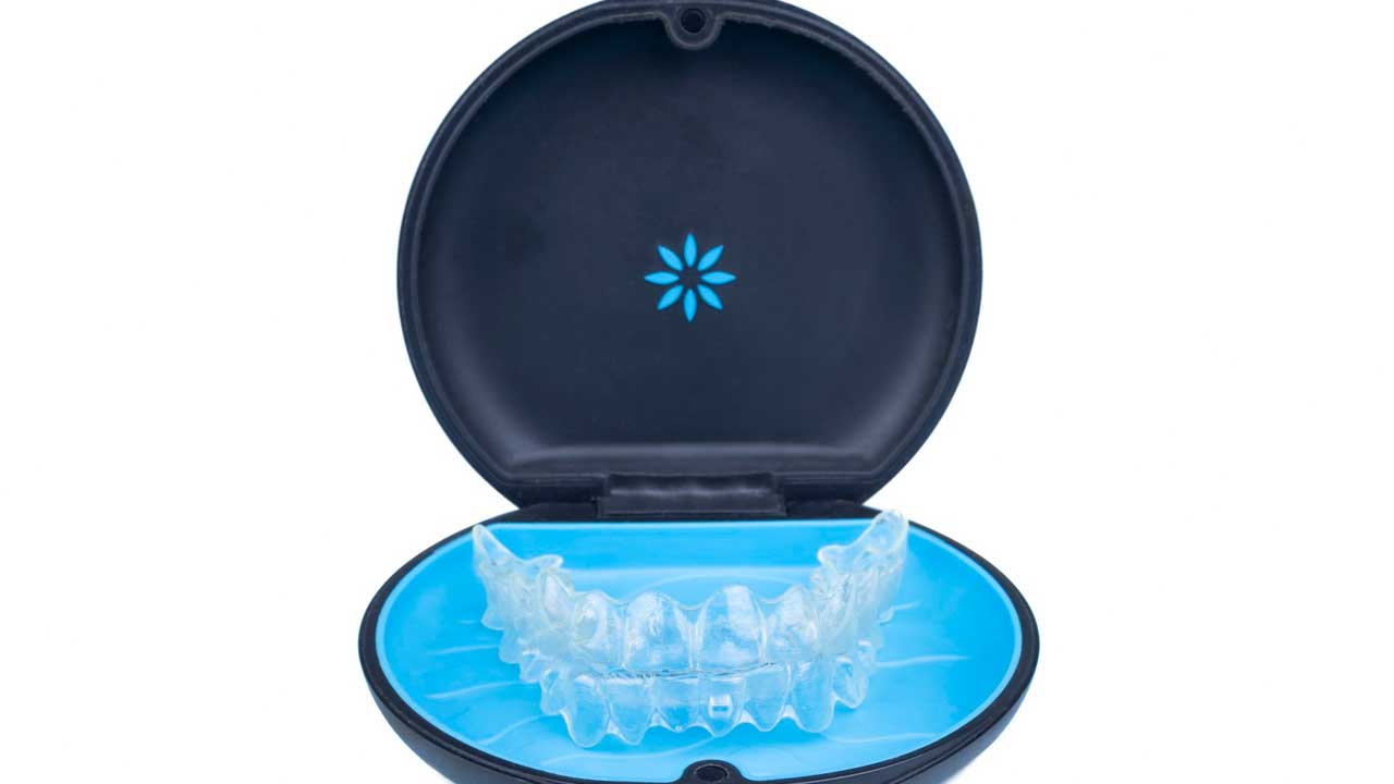 The Science Behind Dental Retainer Case Materials and Designs