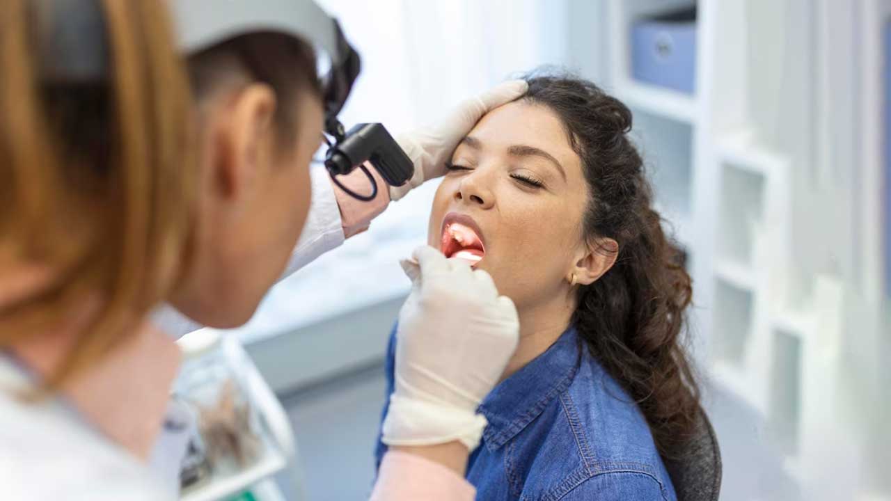 Oral Cancer Screening Products: What Dentists Recommend - Dental Health