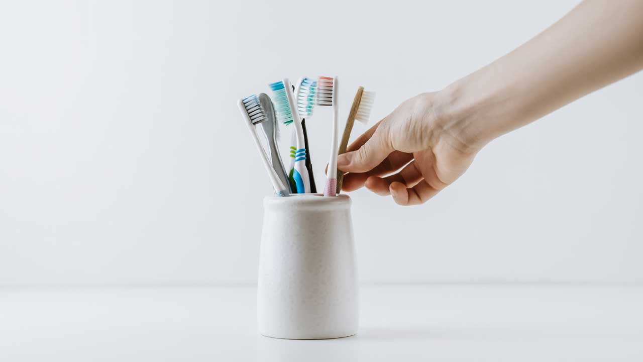 Toothpick Holders: Tips for Maintaining Oral Health and Hygiene